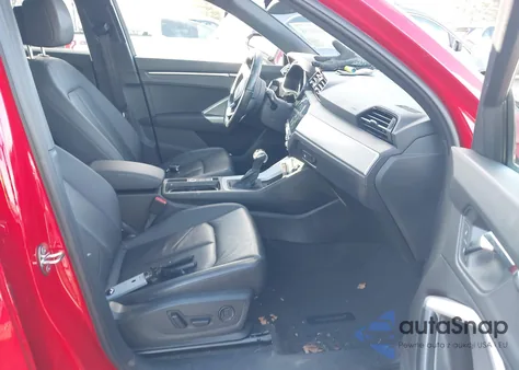 2021 Audi Q3 Premium Plus 40 Tfsi Quattro Tiptronic z USA, uszkodzony, nr VIN WA1BUCF31M1139466